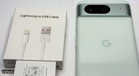 Good
													Google Pixel 8 - Unlocked, Mint, 128 GB, 8 GB, G9BQD, Sub-6 5G, photo 4 of 4