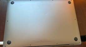 Good
													MacBook Air 2019 - 13" - I5, Gray, 1 TB, 16 GB, photo 1 of 7