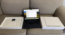 Good
													MacBook Air 2024 (M3) - 15" - Apple M3, Midnight, 256 GB, 8 GB, 10-core GPU, photo 1 of 9