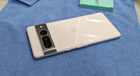 Good
													Google Pixel 7 Pro - Unlocked, Snow, 128 GB, 12 GB, GE2AE, photo 3 of 13