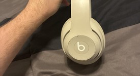 Used
													Beats Studio Pro - Sandstone, photo 1 of 5