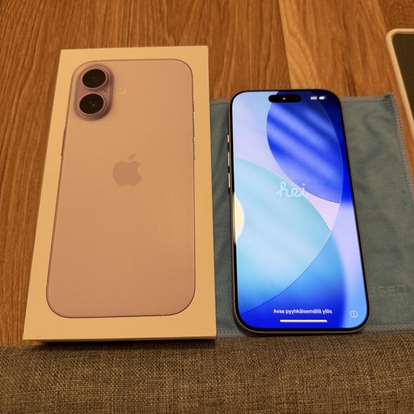 Apple iPhone 17 - Unlocked, 256 GB, Lavender, A3258