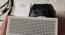 Good
													Xbox Series S (2020) - White, 512 GB, photo 5 of 9