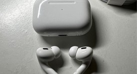 Used
													Apple AirPods Pro 2 - USB-C, photo 2 of 2