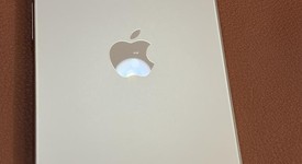 Mint
													Apple iPhone 15 Pro - Unlocked, Natural, 128 GB, A2848, photo 5 of 10
