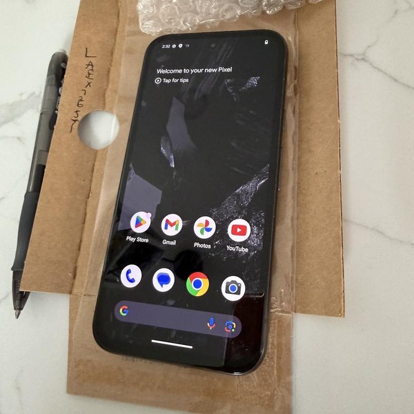 Google Pixel 8a - Verizon, 128 GB, Obsidian, 8 GB, G8HHN, mmWave 5G