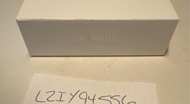 New
													Apple AirPods 3rd Gen - Lightning Case, photo 3 of 4