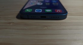 Fair
													Apple iPhone 13 - Unlocked, Blue, 128 GB, A2482, photo 3 of 15