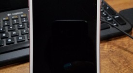 Good
													Apple iPhone 7 - Unlocked, Rose Gold, 128 GB, A1778, GSM, photo 3 of 9