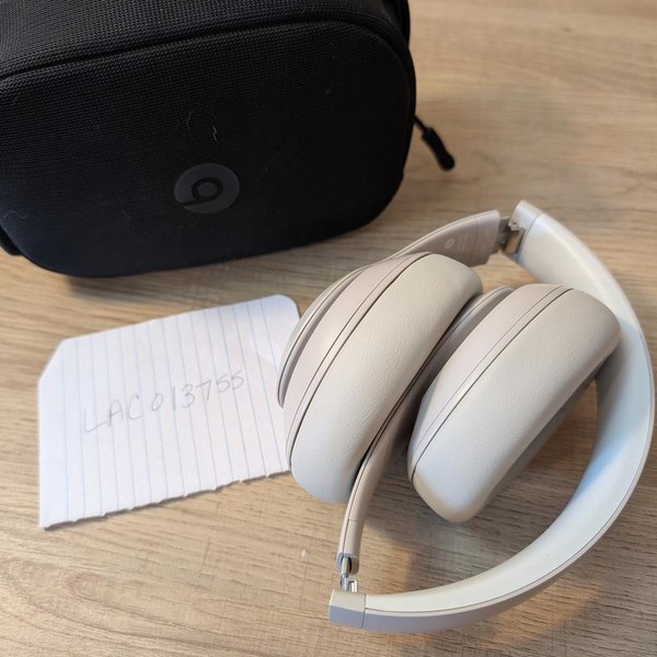 Beats Studio Pro - Sandstone