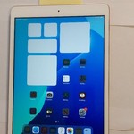 Mint Apple iPad 7th Gen - Wi-Fi, 32 GB, Gold, A2197