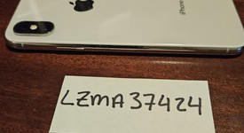 Good
													Apple iPhone Xs - Unlocked, Silver, 64 GB, A1920, photo 5 of 7