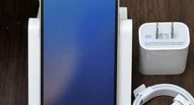 Good
													Apple iPhone 12 Mini - Unlocked, White, 128 GB, A2176, photo 1 of 7