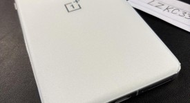 Mint
													OnePlus 13 - Unlocked, Arctic Dawn, 512 GB, 16 GB, photo 5 of 12