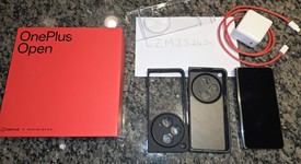 Mint
													OnePlus Open - Unlocked, Black, 512 GB, 16 GB, photo 1 of 16