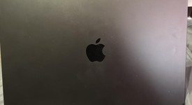 Good
													MacBook Pro Late 2023 (M3) - 16" - Apple M3 Pro 12-core, Black, 512 GB, 18 GB, 18-core GPU, photo 3 of 6