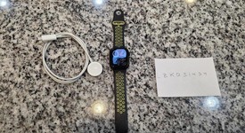 Good
													Apple Watch SE 2nd Gen 44mm - Midnight, A2723 - GPS, Aluminum, photo 2 of 4