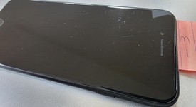 Good
													Apple iPhone SE 3rd Gen 2022 - Unlocked, Midnight, 128 GB, A2595, photo 6 of 6