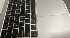 Good
													MacBook Air 2025 (M4) - 15" - Apple M4, Silver, 1 TB, 24 GB, photo 4 of 14