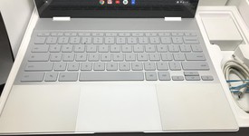 Fair
													Google Pixelbook - I5, Silver, 128 GB, 8 GB, photo 3 of 10