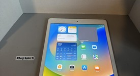 Good
													Apple iPad 8th Gen - Wi-Fi, Gold, 32 GB, A2270, photo 1 of 5