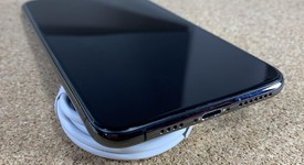Good
													Apple iPhone Xs Max - Unlocked, Gray, 256 GB, A1921, photo 2 of 6