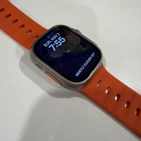 Apple Watch Ultra 2 49mm - Unlocked, Natural, A2986