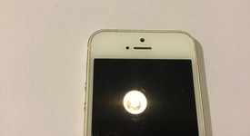 Good
													Apple iPhone SE 1st Gen 2016 - AT&T, Gold, 32 GB, A1662, photo 5 of 10