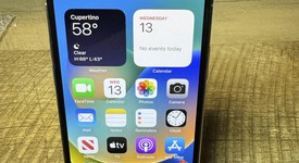 Good
													Apple iPhone X - Unlocked, Silver, 64 GB, A1865, photo 2 of 9