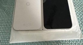 Mint
													Google Pixel 9 Pro Fold - Unlocked, Porcelain, 512 GB, GGH2X, photo 2 of 4