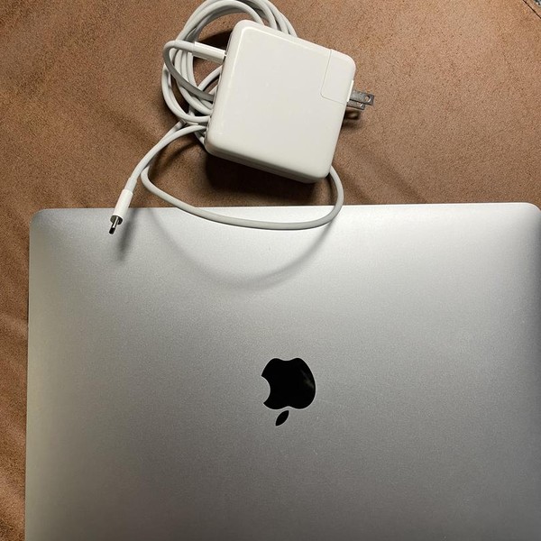 MacBook Air 2020 - 13 inch - 256 GB, Silver, 16 GB, Apple M1