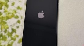 Fair
													Apple iPhone SE 2nd Gen 2020 - Unlocked, Black, 64 GB, A2275, photo 2 of 8