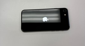 Mint
													Apple iPhone SE 3rd Gen 2022 - Unlocked, Midnight, 64 GB, A2595, photo 4 of 5