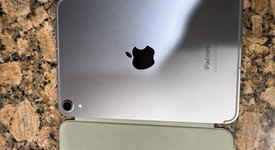 Mint
													Apple iPad Mini 7th Gen - Unlocked, Gray, 128 GB, A2995, photo 2 of 6