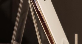 Good
													Apple iPhone Xs - AT&T, Silver, 512 GB, A1920, photo 5 of 7