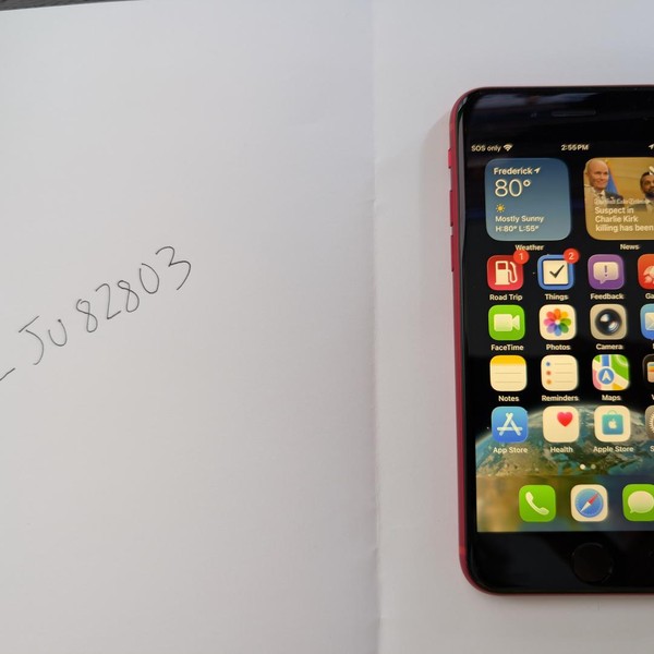 Apple iPhone SE 2nd Gen 2020 - Unlocked, 64 GB, Red, A2275