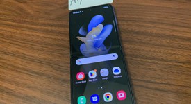 Good
													Samsung Galaxy Z Flip4 5G - Unlocked, Blue, 256 GB, 8 GB, SM-F721U1, photo 1 of 3
