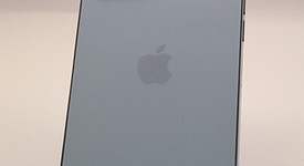 Mint
													Apple iPhone 13 Pro Max - AT&T, Sierra Blue, 128 GB, A2484, photo 5 of 7