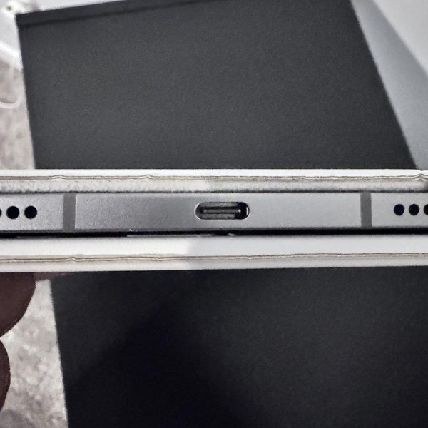 Apple iPad Pro 11 inch 4th Gen 2022 - Unlocked, 256 GB, Gray