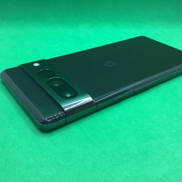 Google Pixel 7 Pro - Unlocked, 128 GB, Obsidian, 12 GB, GE2AE