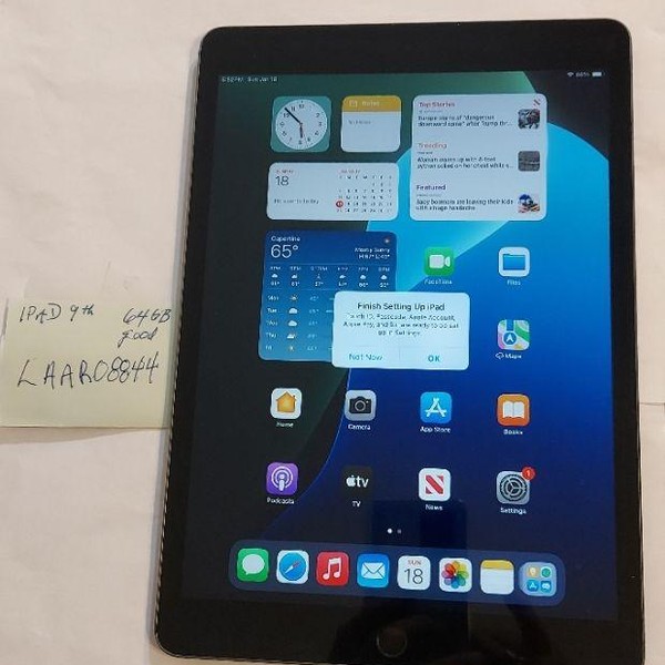 Apple iPad 9th Gen - Unlocked, 64 GB, Gray, A2603