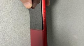 Mint
													Motorola Razr Ultra (2025) - AT&T, PANTONE Rio Red, 512 GB, 16 GB, photo 5 of 8