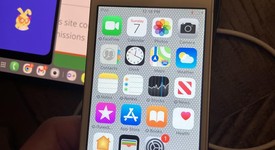 Mint
													Apple iPod Touch 6th Gen - Wi-Fi, Silver, 16 GB, photo 1 of 7