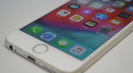 Good
													Apple iPhone 6 - Unlocked, Silver, 128 GB, A1549, photo 4 of 7