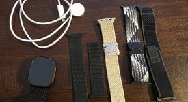 Good
													Apple Watch Ultra 2 49mm - Unlocked, Black, A2986, photo 4 of 4