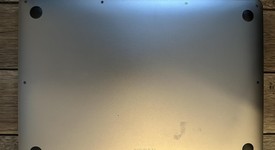 Good
													MacBook Air 2018 - 13" - I5, Silver, 256 GB, 8 GB, photo 5 of 7