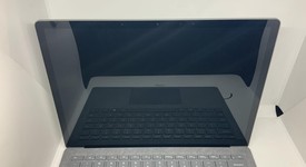 Good
													Microsoft Surface Laptop 5 - I5, Platinum, 256 GB, 8 GB, 13.5", photo 4 of 11