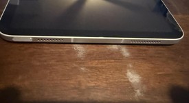 Mint
													Apple iPad 11th Gen - Unlocked, Silver, 128 GB, A3355, photo 5 of 7