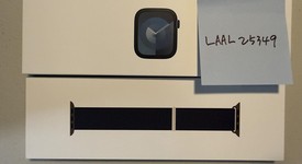 New
													Apple Watch Series 9 45mm - Midnight, A2980 - GPS, Aluminum, photo 3 of 4