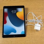 Good Apple iPad 9th Gen - Wi-Fi, 64 GB, Gray, A2602